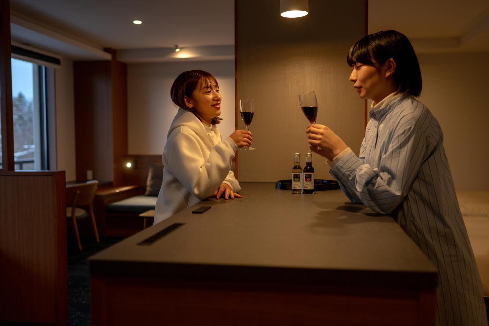 碧の美ゆゆaonobi Yuyu旧湯元白金温泉ホテル Biei Exterior photo